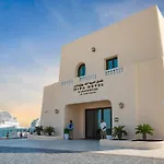 Mina Hotel And Residences By The Torch